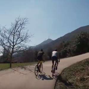 Chris Froome's high cadence delivers a high power to weight ratio, without the need for massive force on each rotation of the pedal.